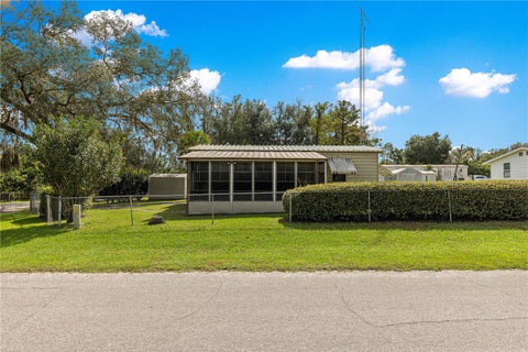 Tiny photo for 14460 SE 91st Avenue, Summerfield, FL 34491 (MLS # OM734900)