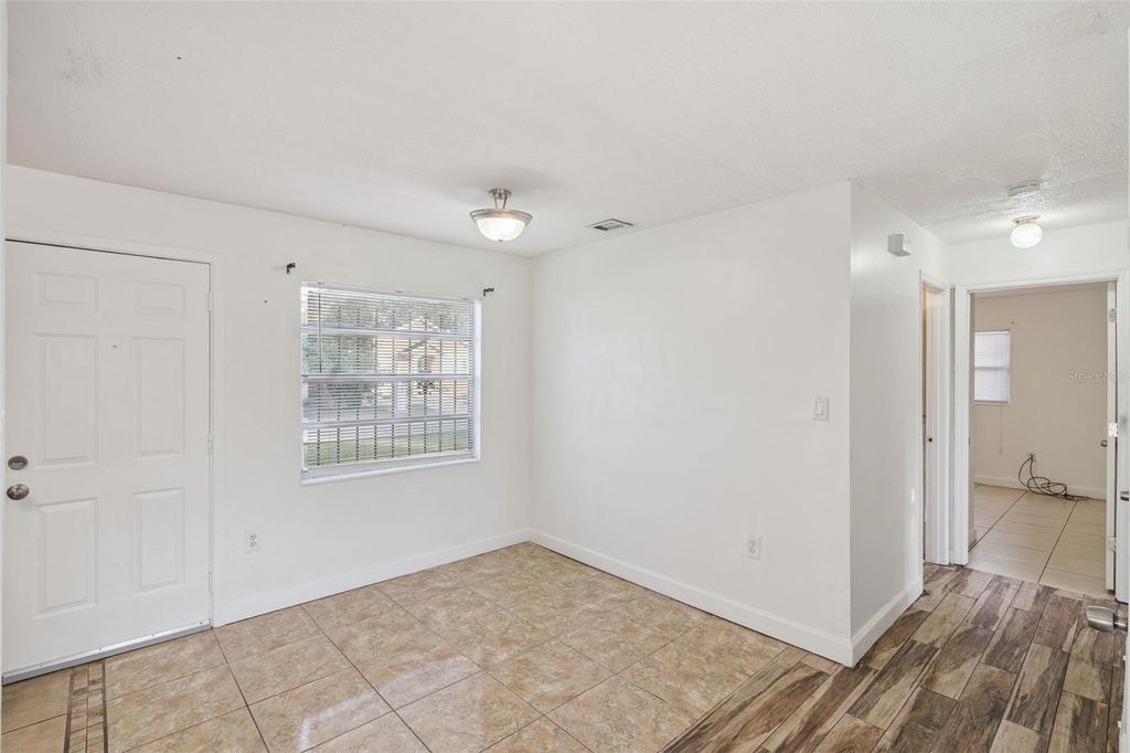 Photo of 715 S Westmoreland Drive, Orlando, FL 32805 (MLS # O6378627)