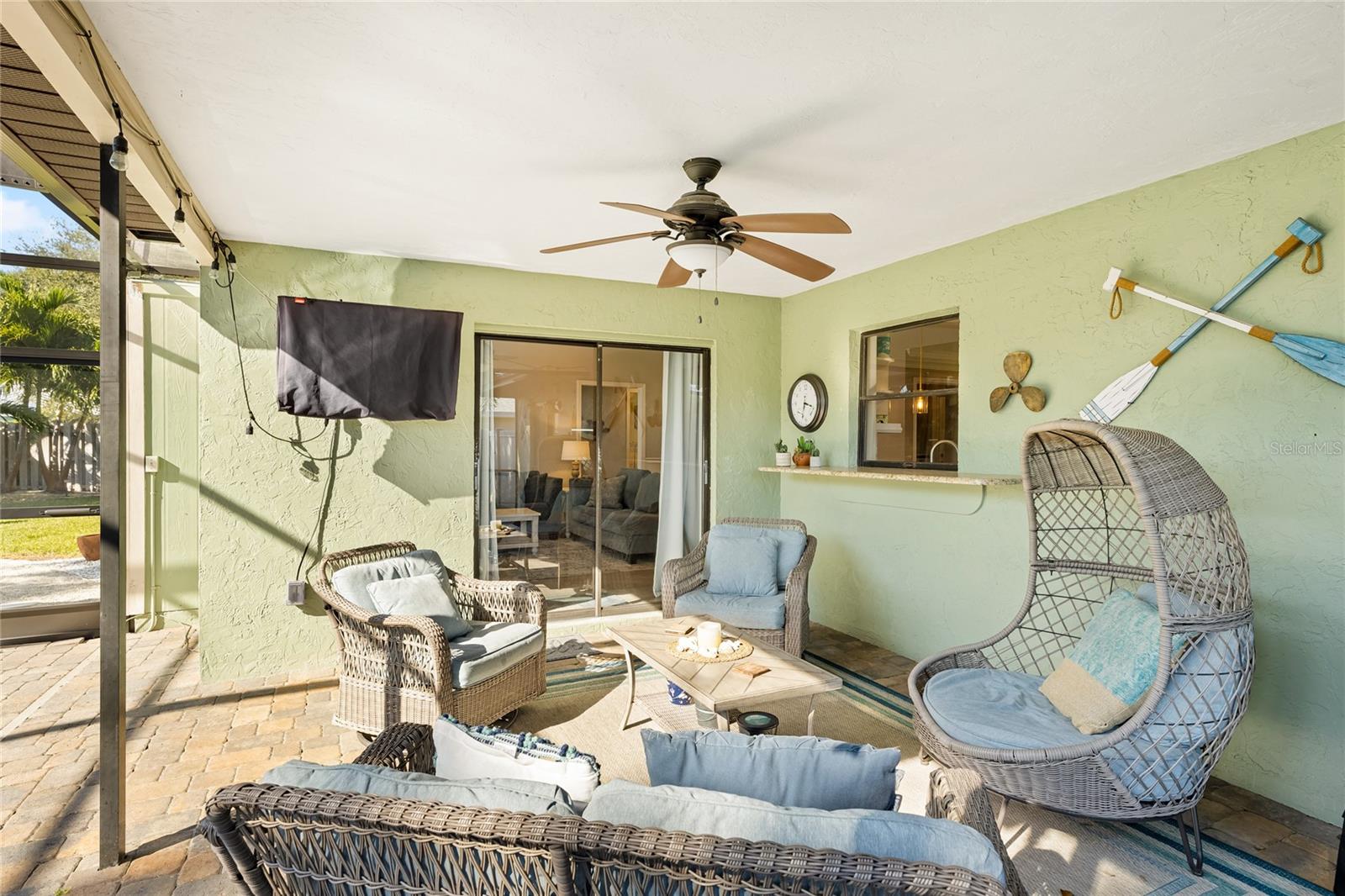 POINTE WEST - Residential