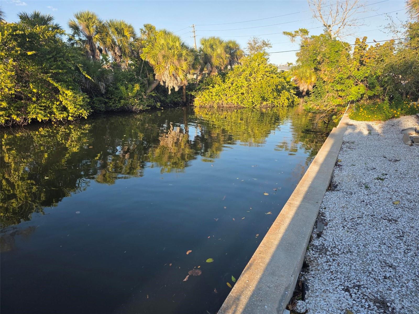 SARASOTA BEACH - Land