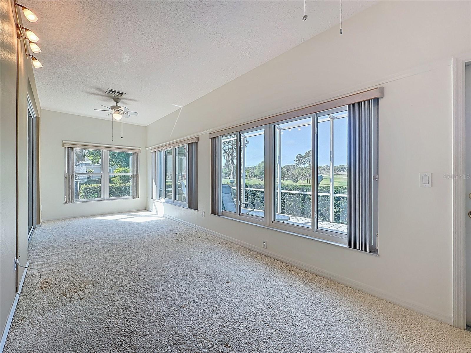 KINGS RIDGE - Residential