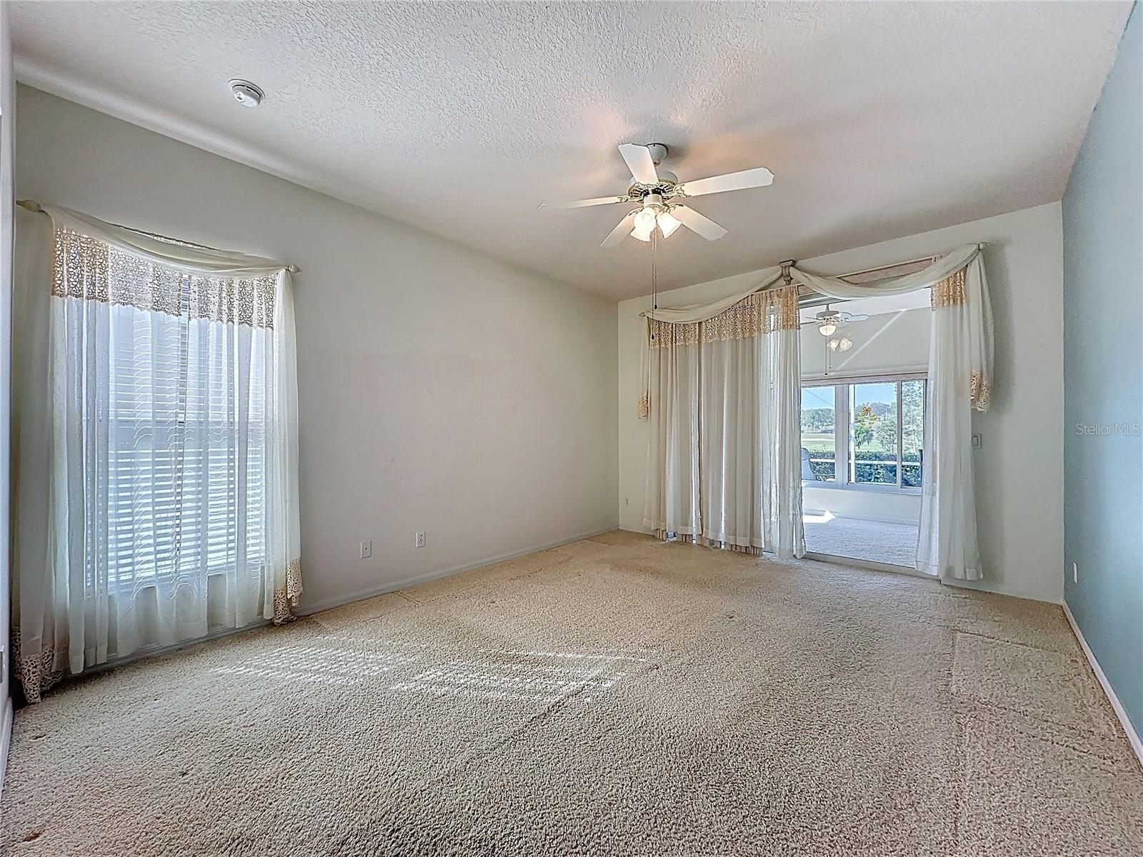 KINGS RIDGE - Residential