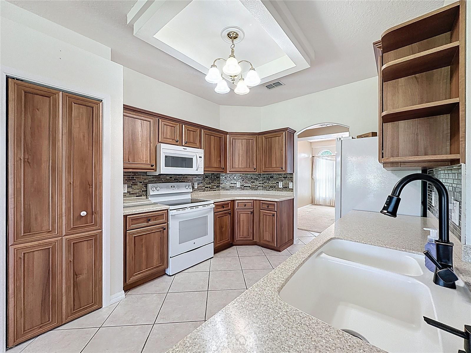 KINGS RIDGE - Residential