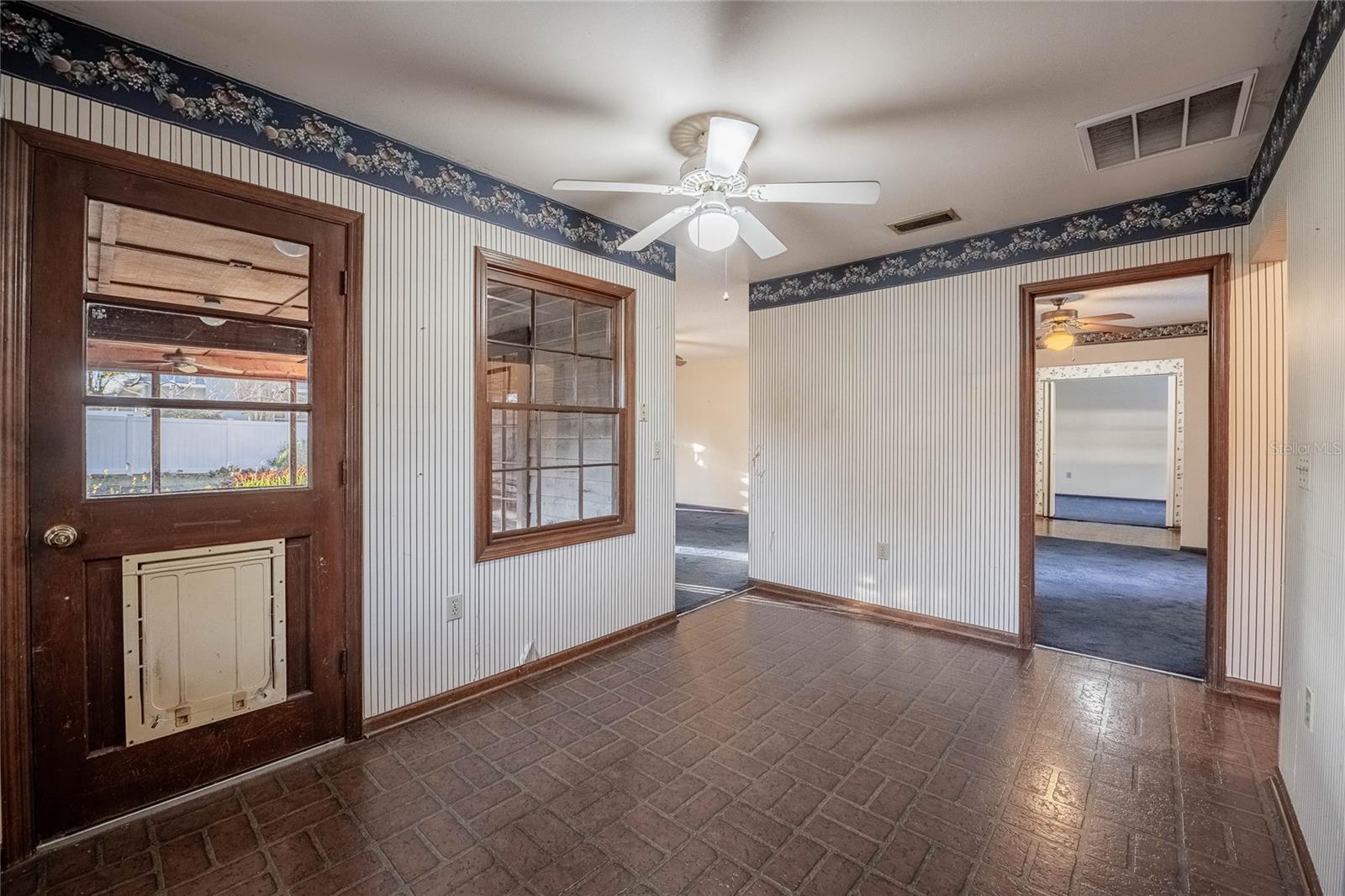 KINGSWOOD - Residential