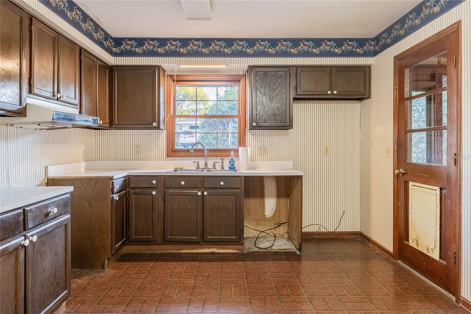 KINGSWOOD - Residential