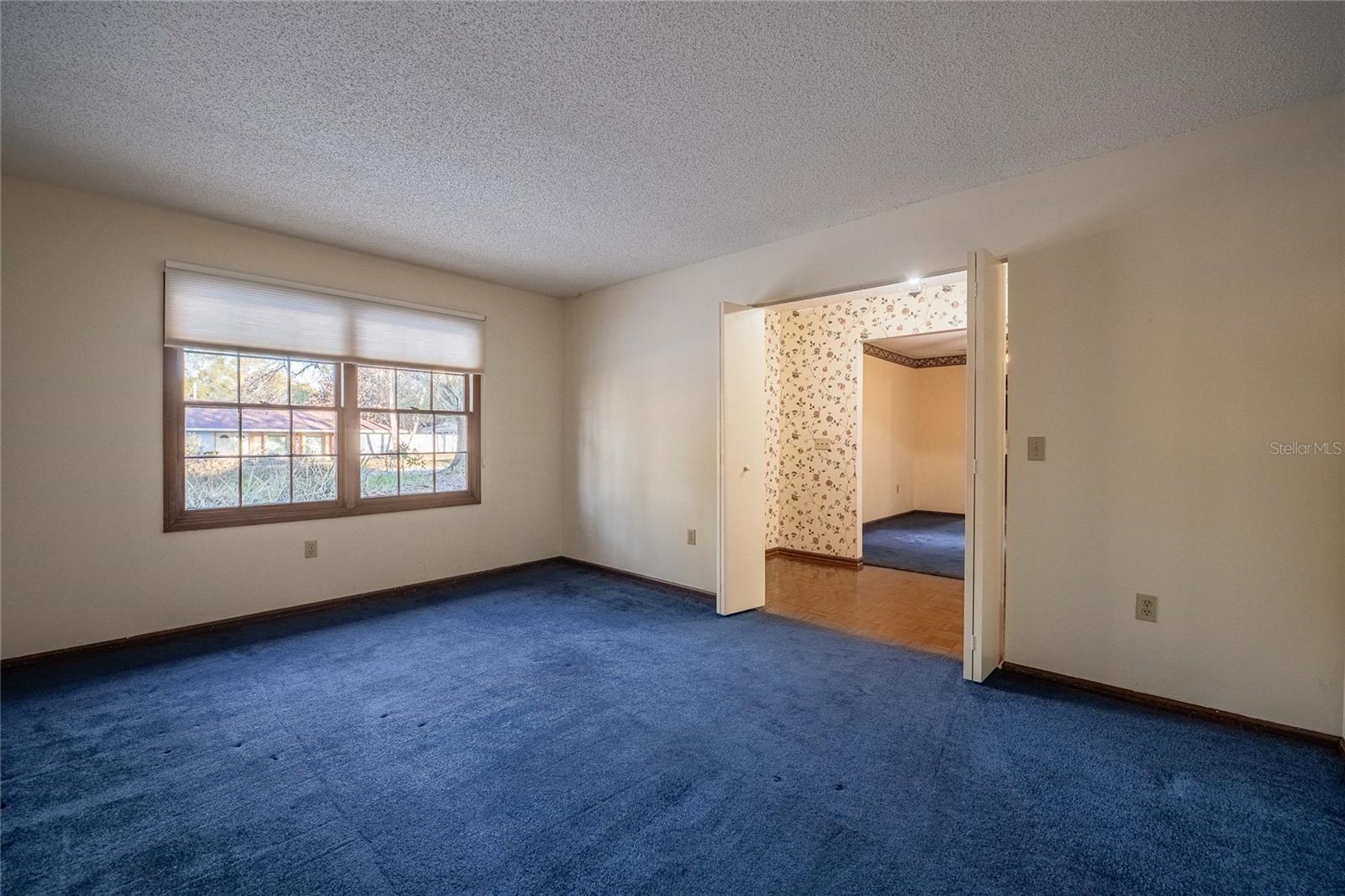 KINGSWOOD - Residential