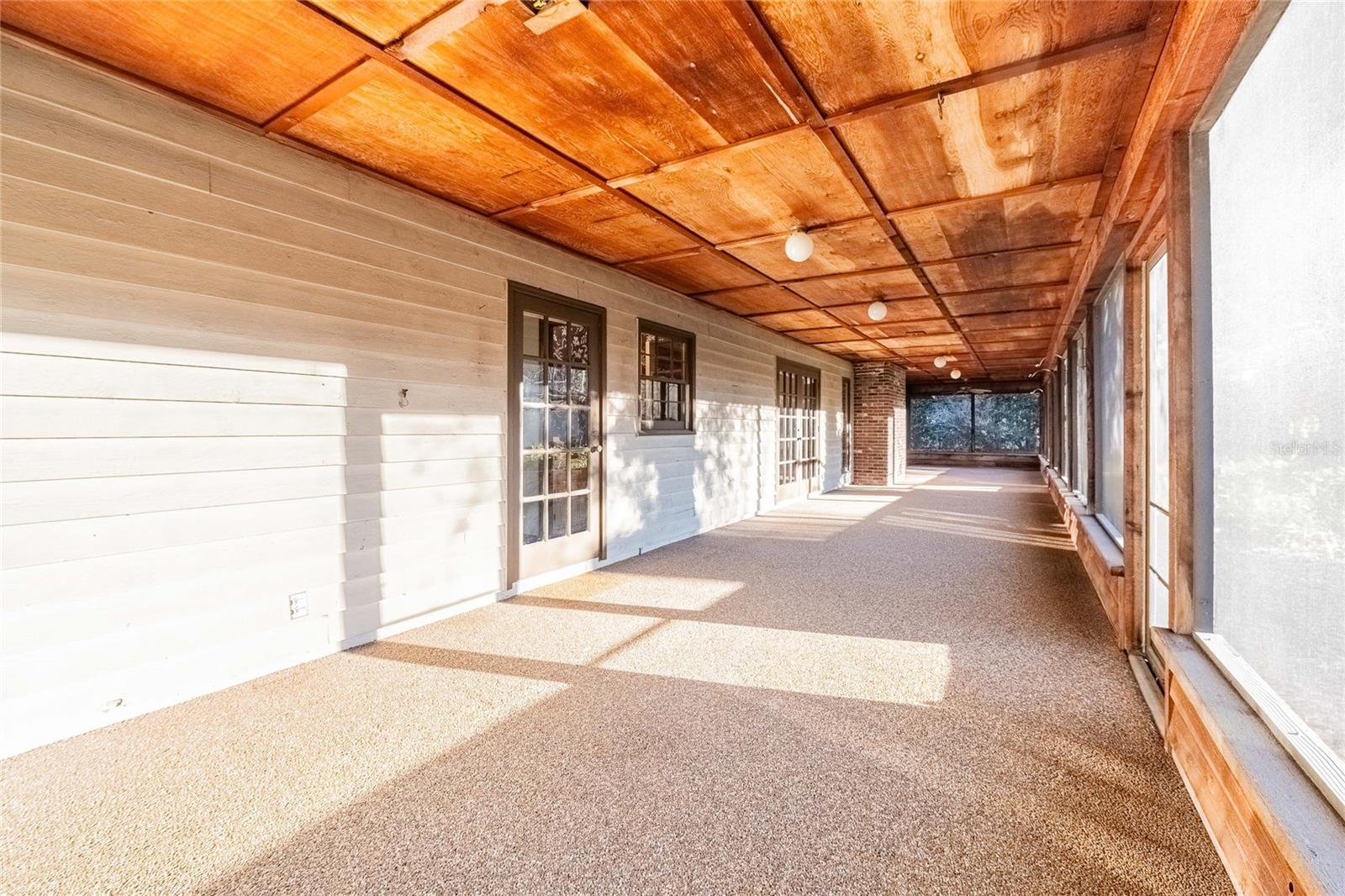 KINGSWOOD - Residential