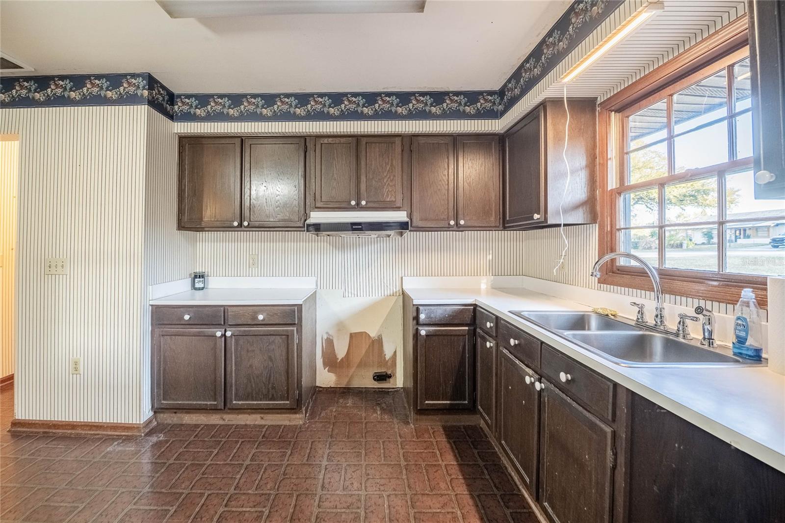 KINGSWOOD - Residential