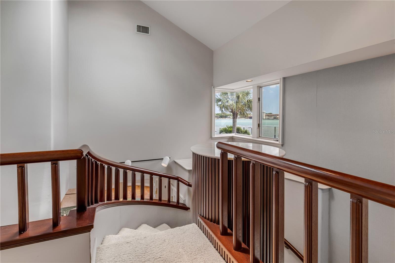 VENEZIA UNIT 07 - Residential