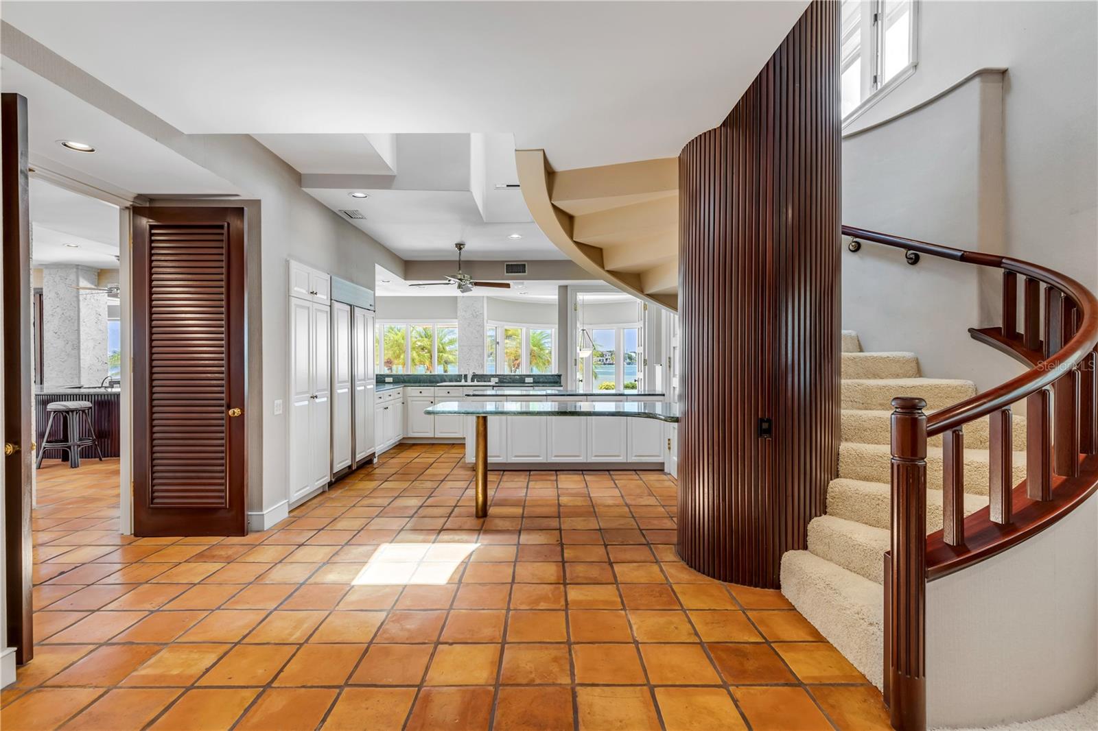 VENEZIA UNIT 07 - Residential