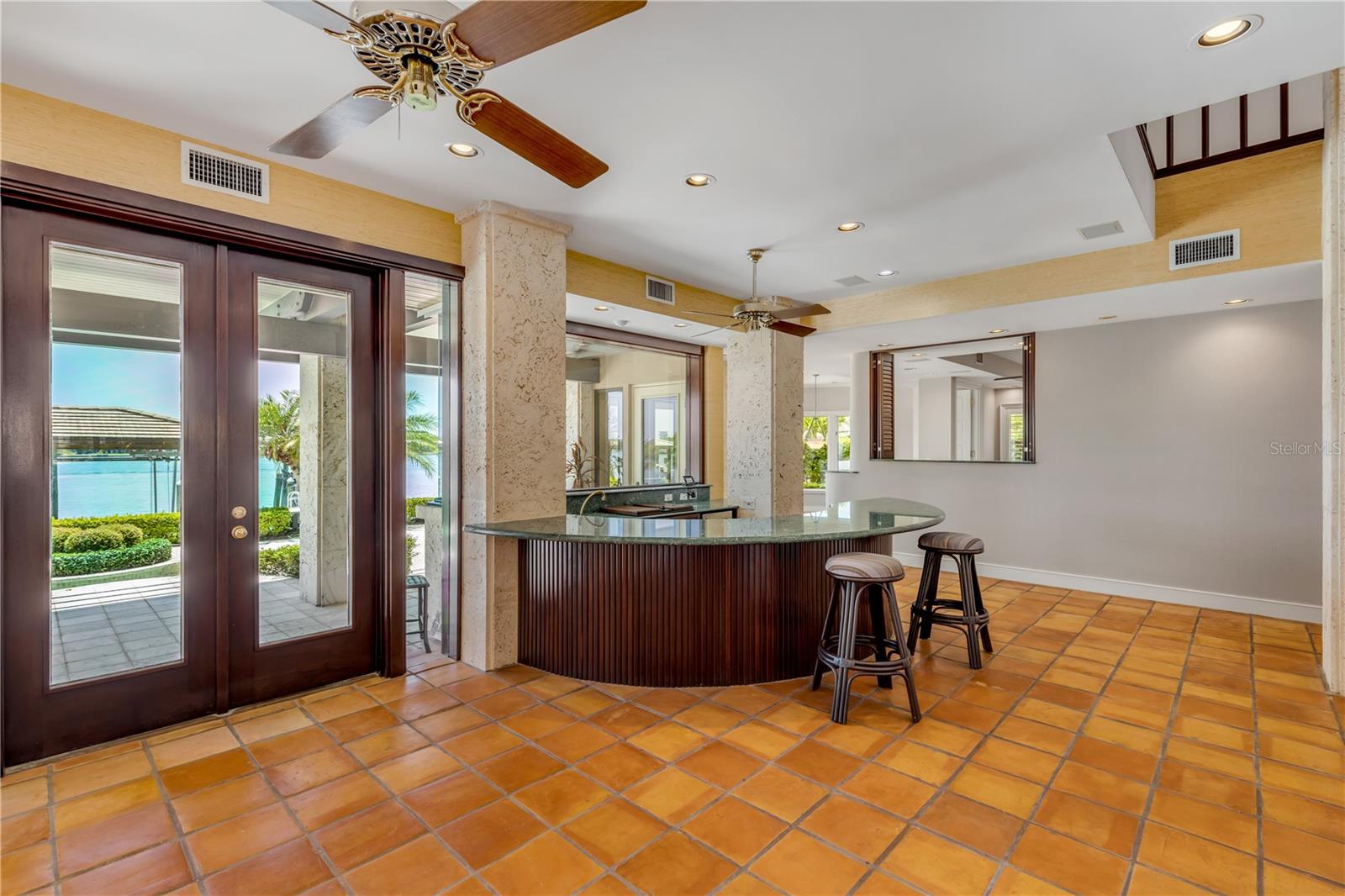 VENEZIA UNIT 07 - Residential