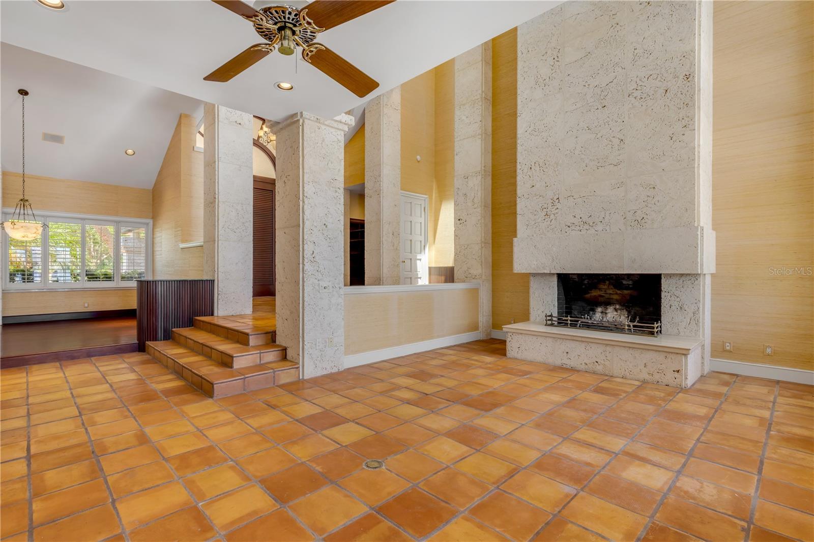 VENEZIA UNIT 07 - Residential