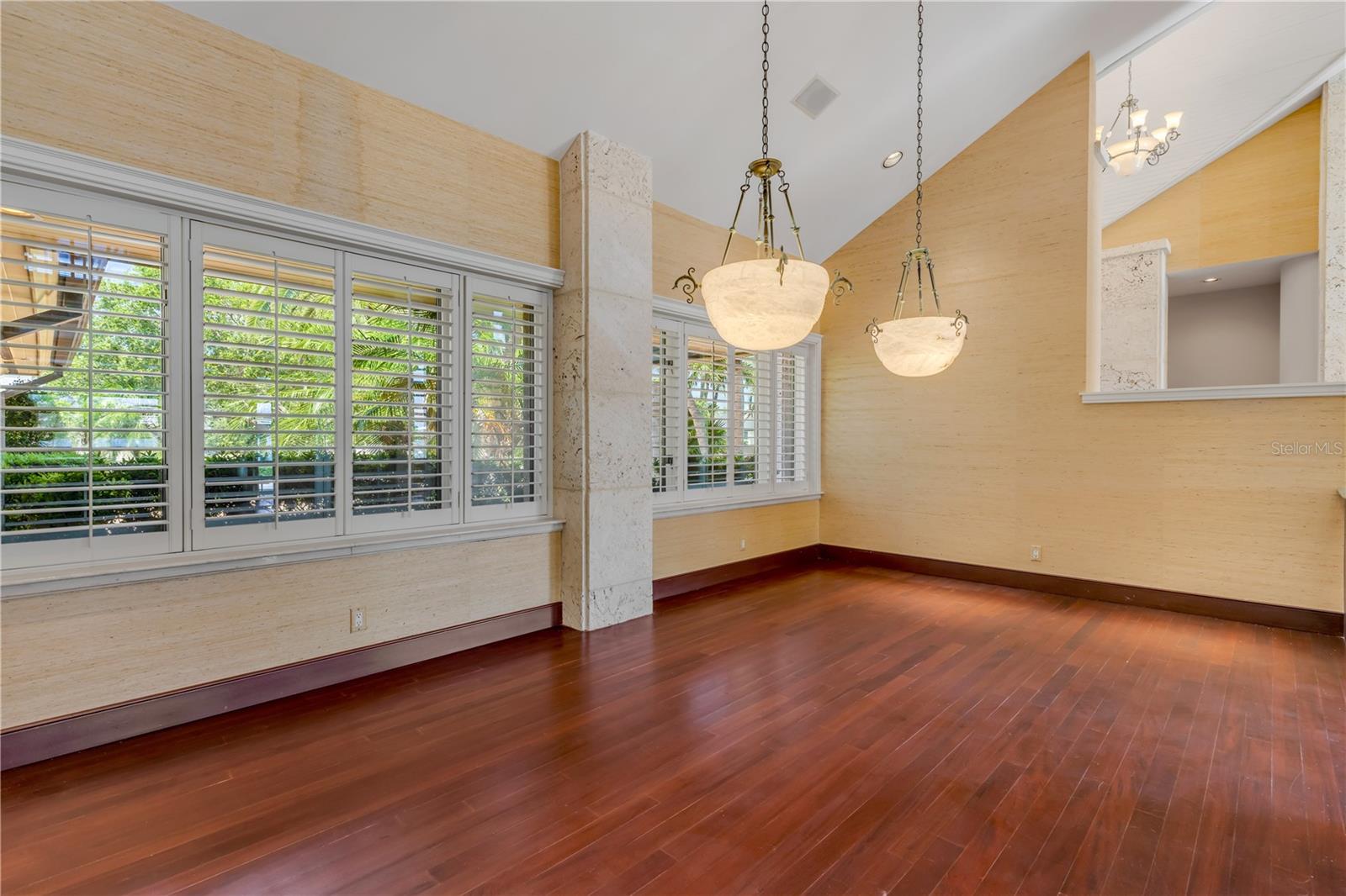 VENEZIA UNIT 07 - Residential