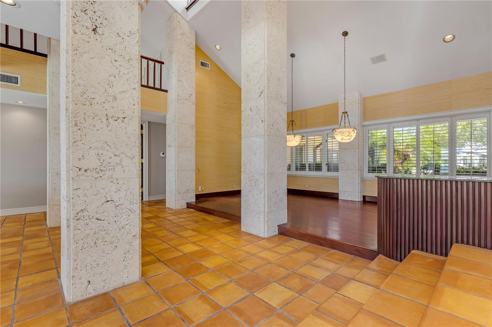 VENEZIA UNIT 07 - Residential