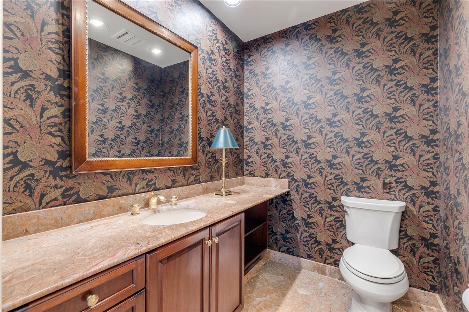 VENEZIA UNIT 07 - Residential