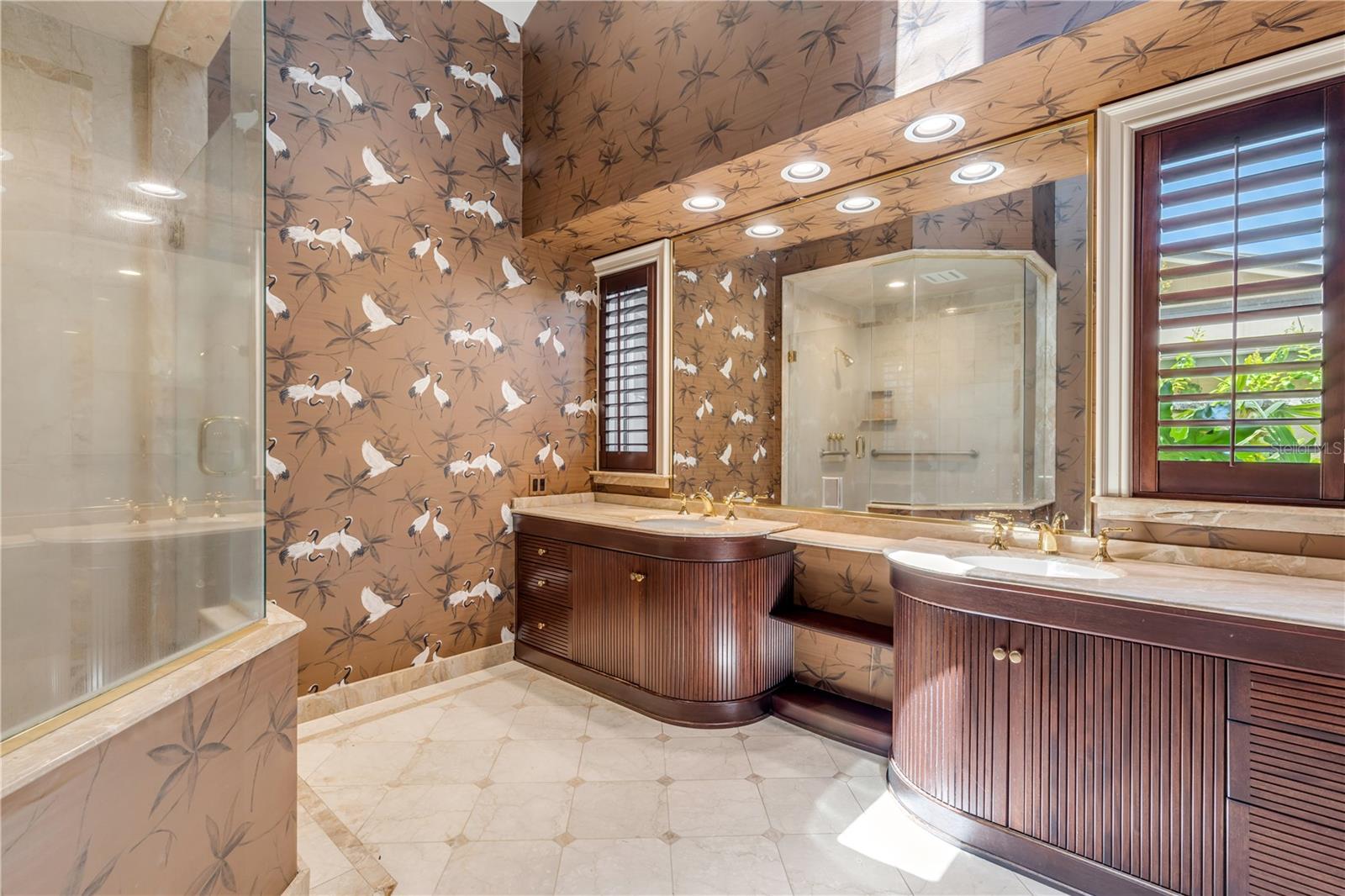 VENEZIA UNIT 07 - Residential