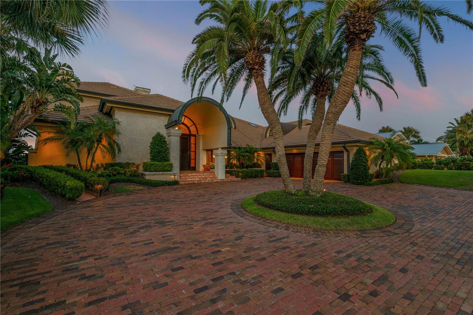 VENEZIA UNIT 07 - Residential