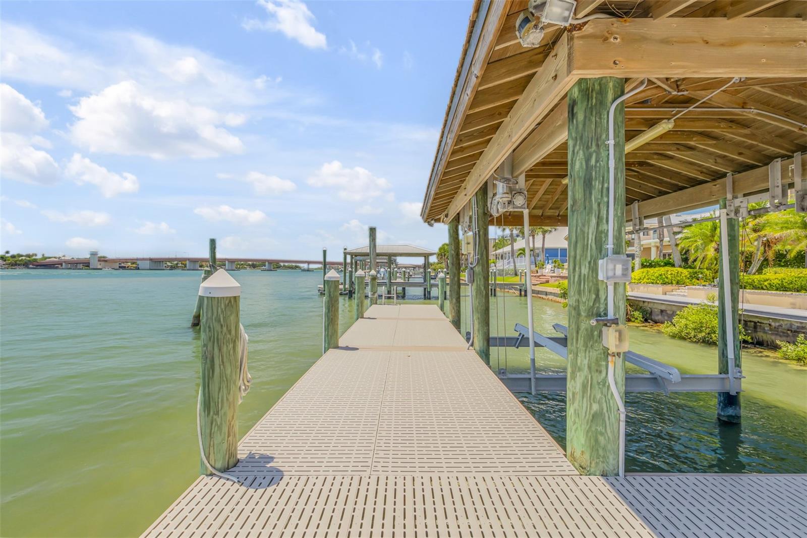 VENEZIA UNIT 07 - Residential