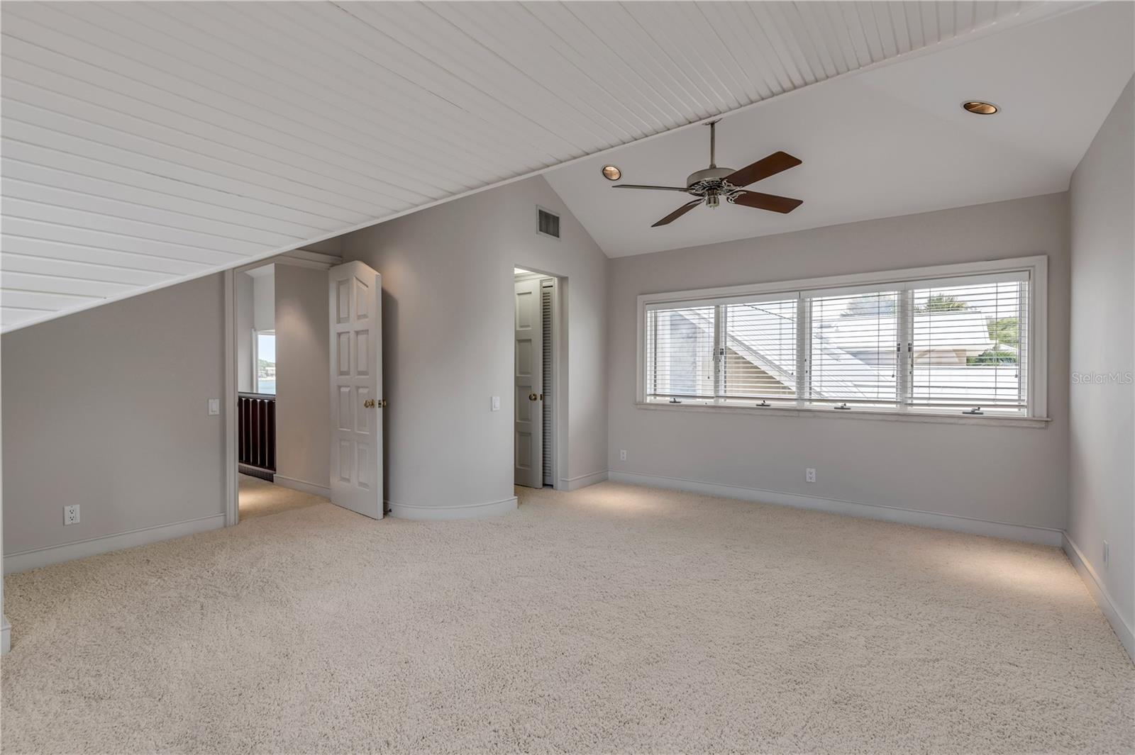 VENEZIA UNIT 07 - Residential