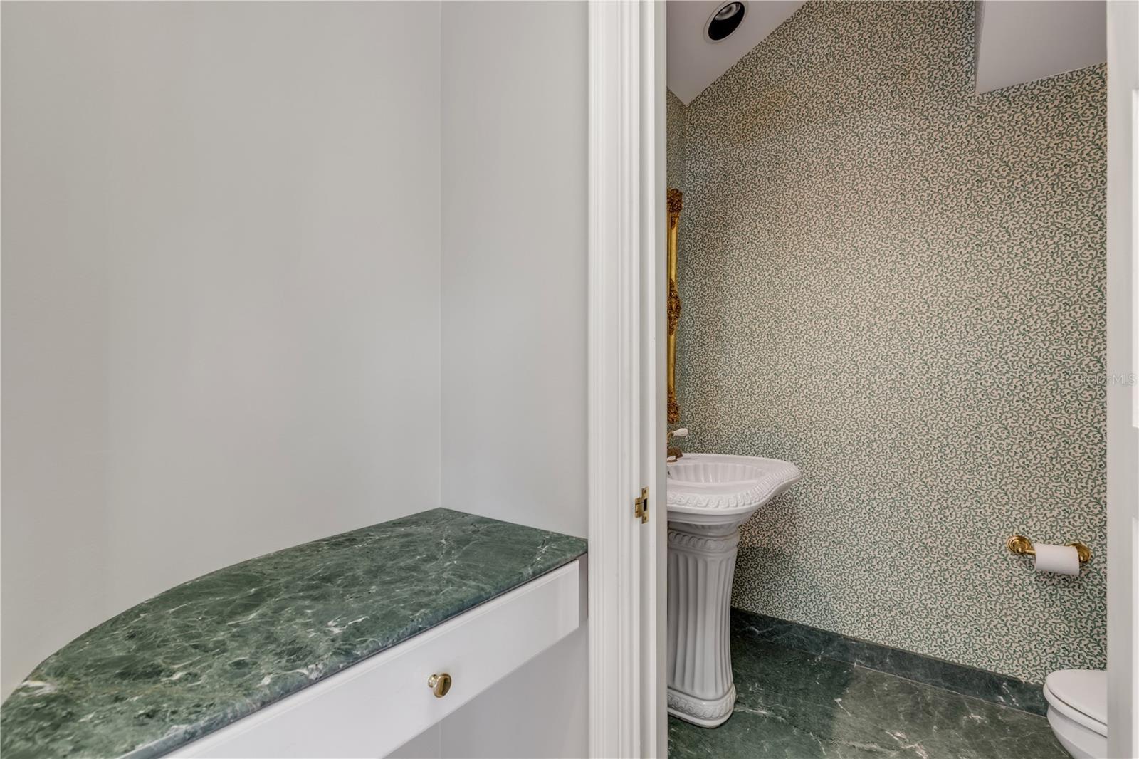 VENEZIA UNIT 07 - Residential