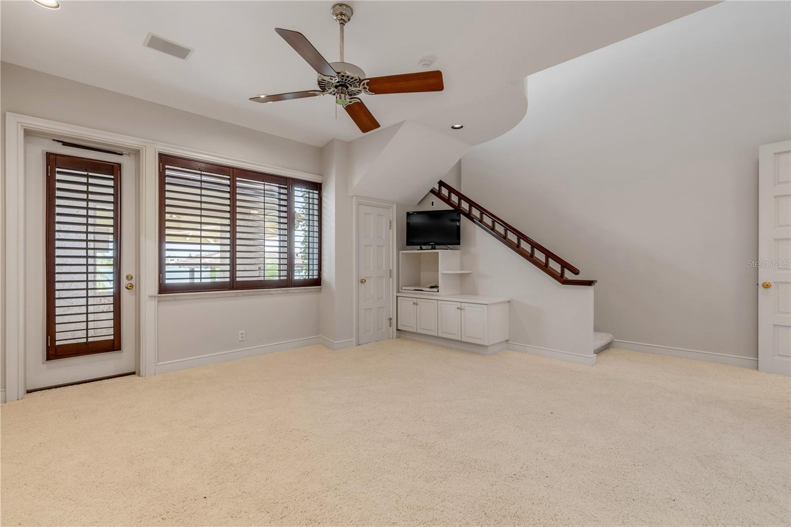 VENEZIA UNIT 07 - Residential