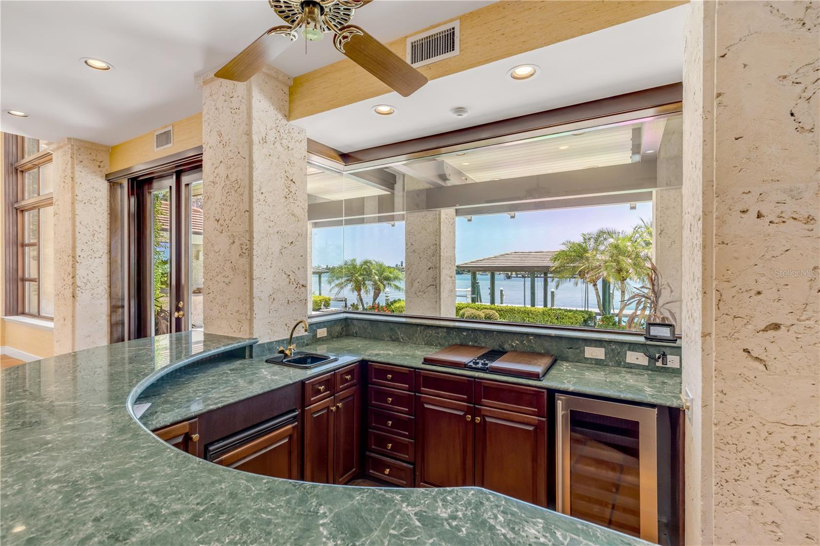 VENEZIA UNIT 07 - Residential