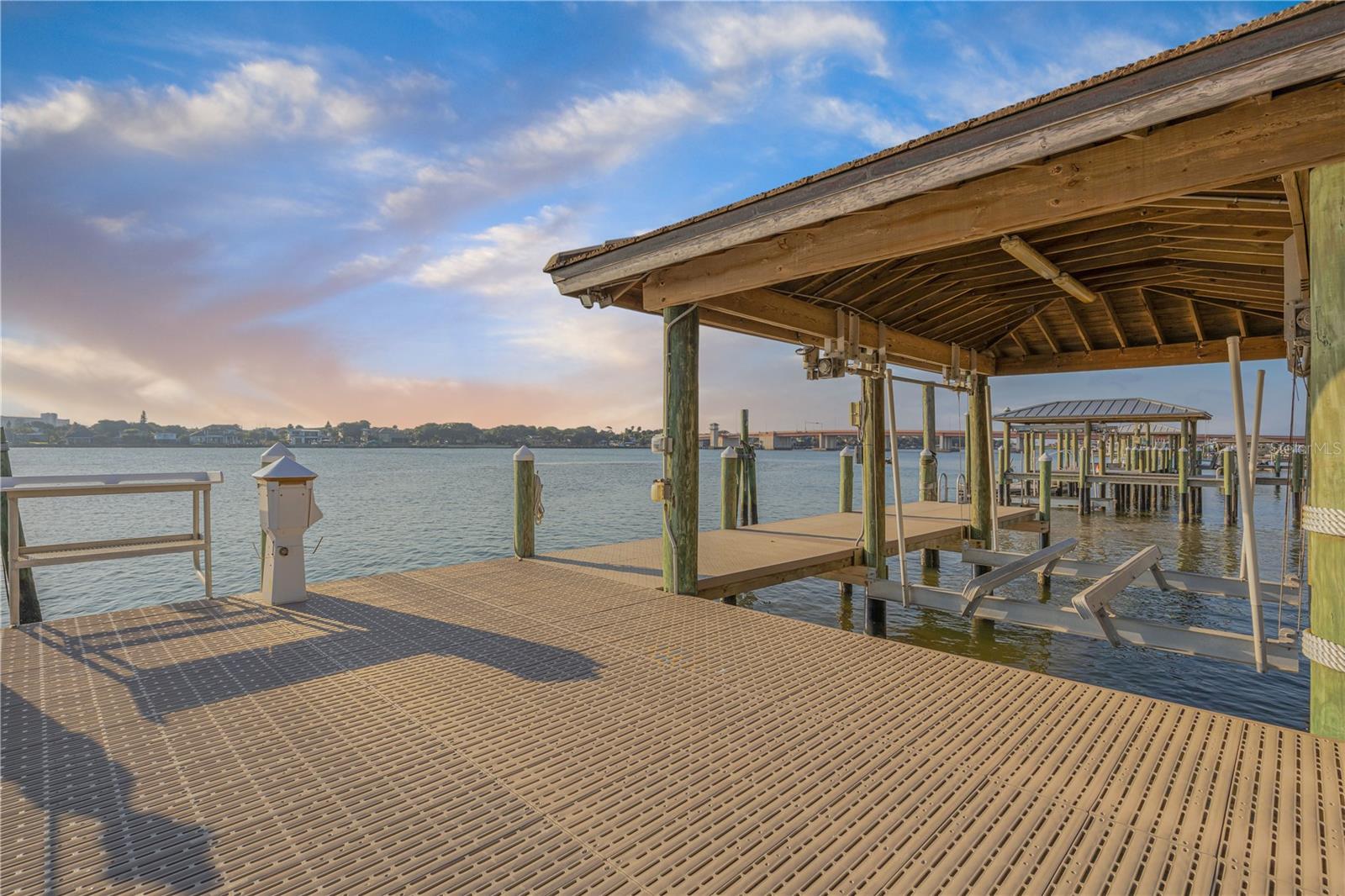 VENEZIA UNIT 07 - Residential