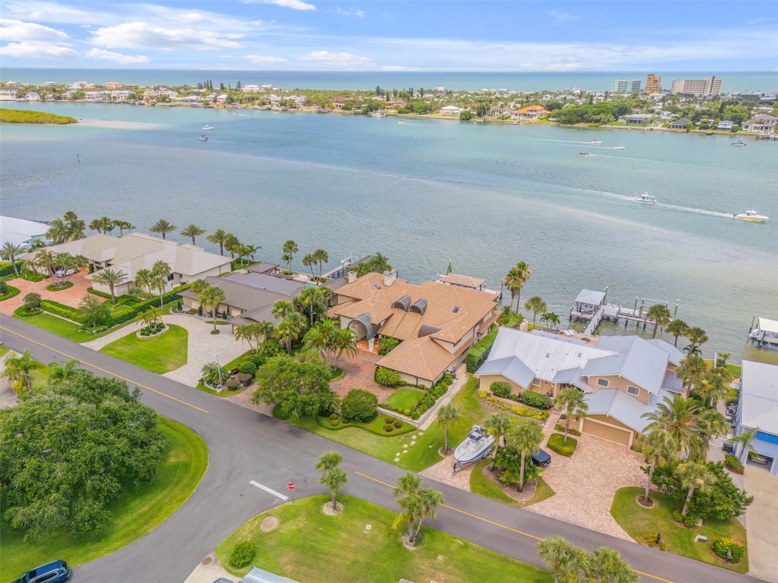 VENEZIA UNIT 07 - Residential