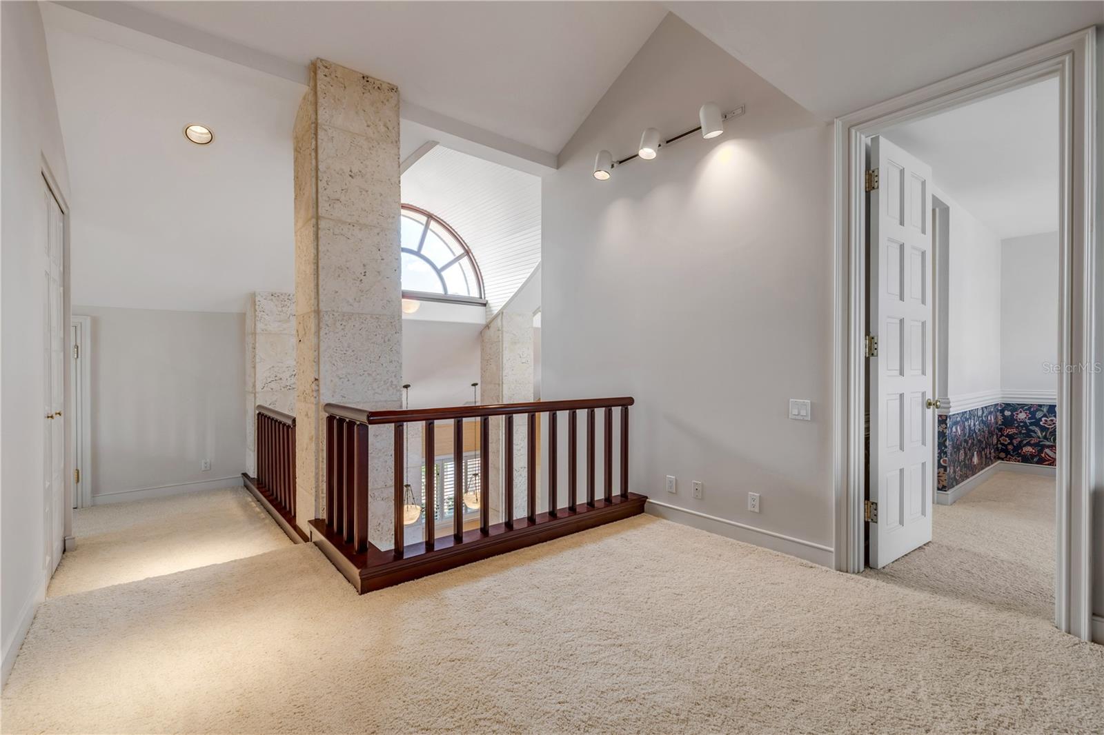 VENEZIA UNIT 07 - Residential