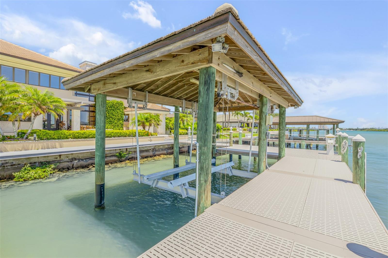 VENEZIA UNIT 07 - Residential