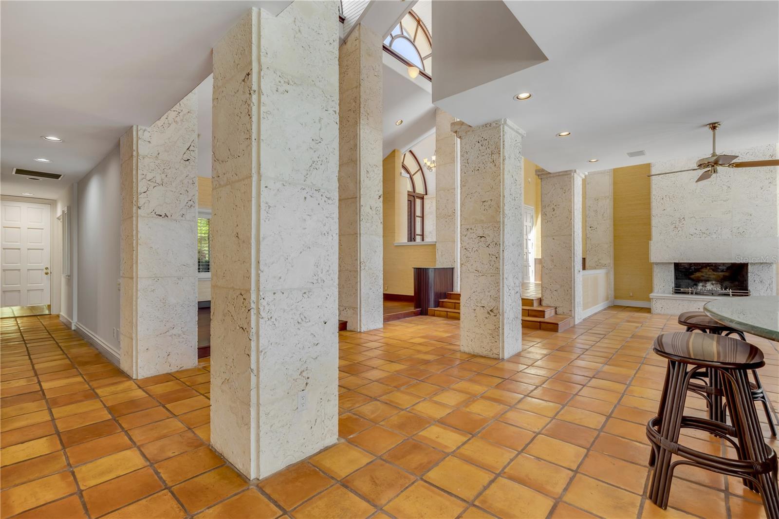 VENEZIA UNIT 07 - Residential