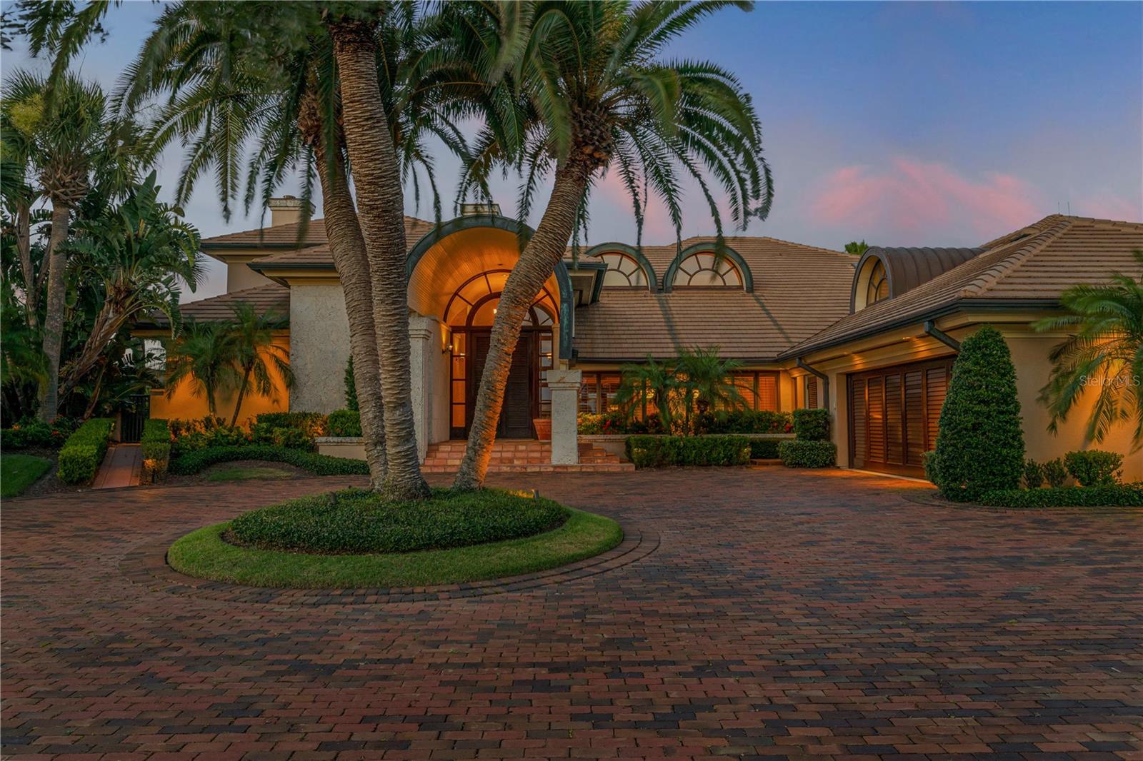 VENEZIA UNIT 07 - Residential