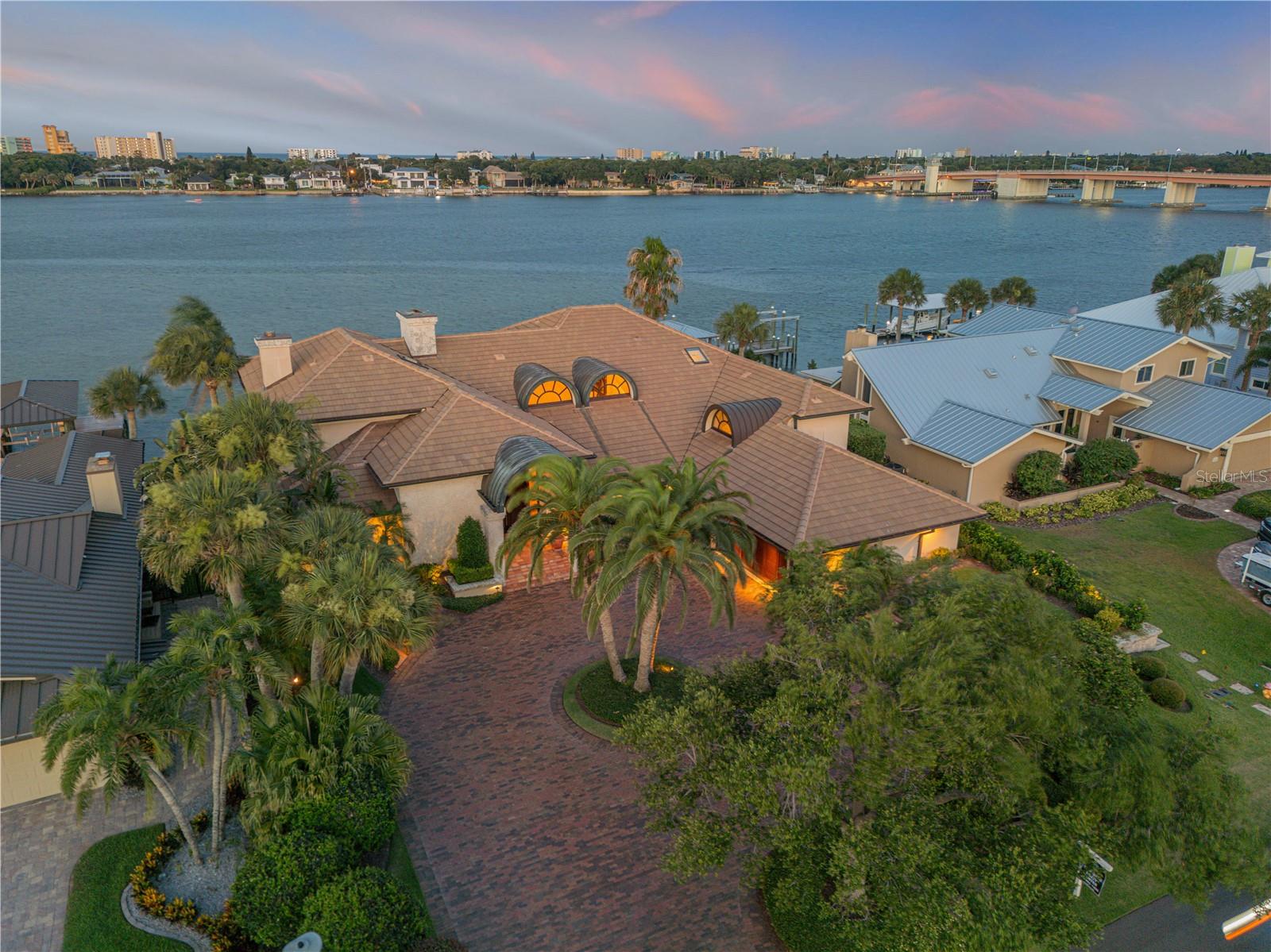 VENEZIA UNIT 07 - Residential