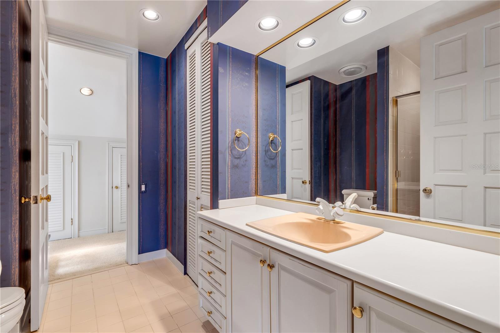 VENEZIA UNIT 07 - Residential