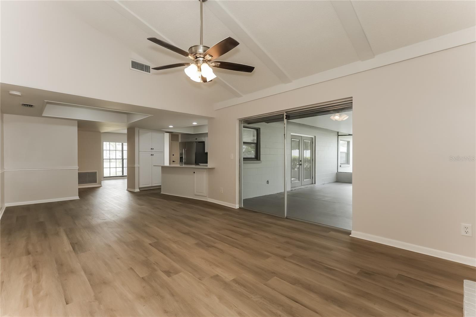 BLOOMINGDALE SEC A UNIT 1 - Residential