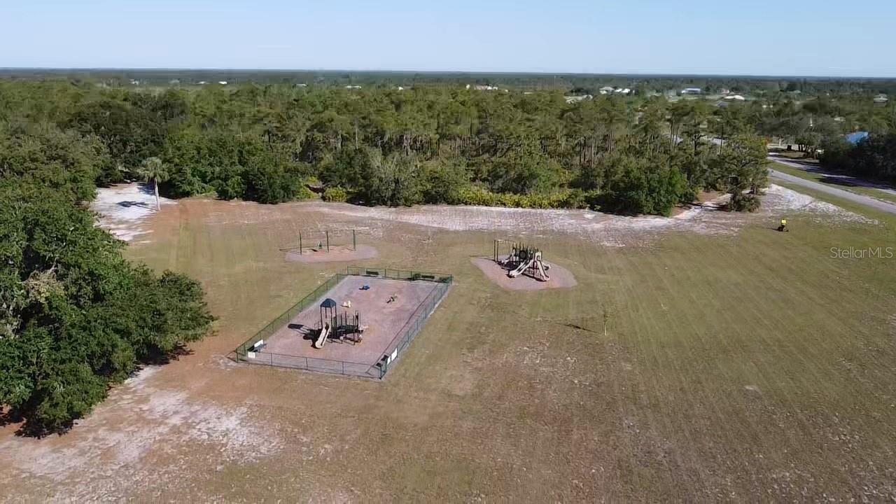 INDIAN LAKE ESTATES - Land