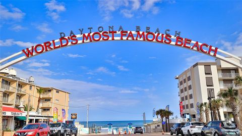 A home in DAYTONA BEACH