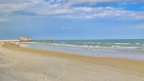 A home in DAYTONA BEACH