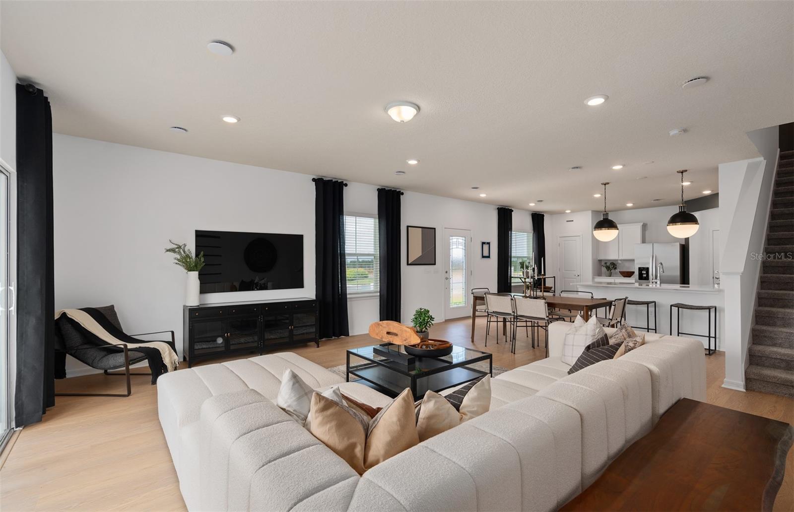 EMERALD POINTE AT BERYL LANDING - Residential