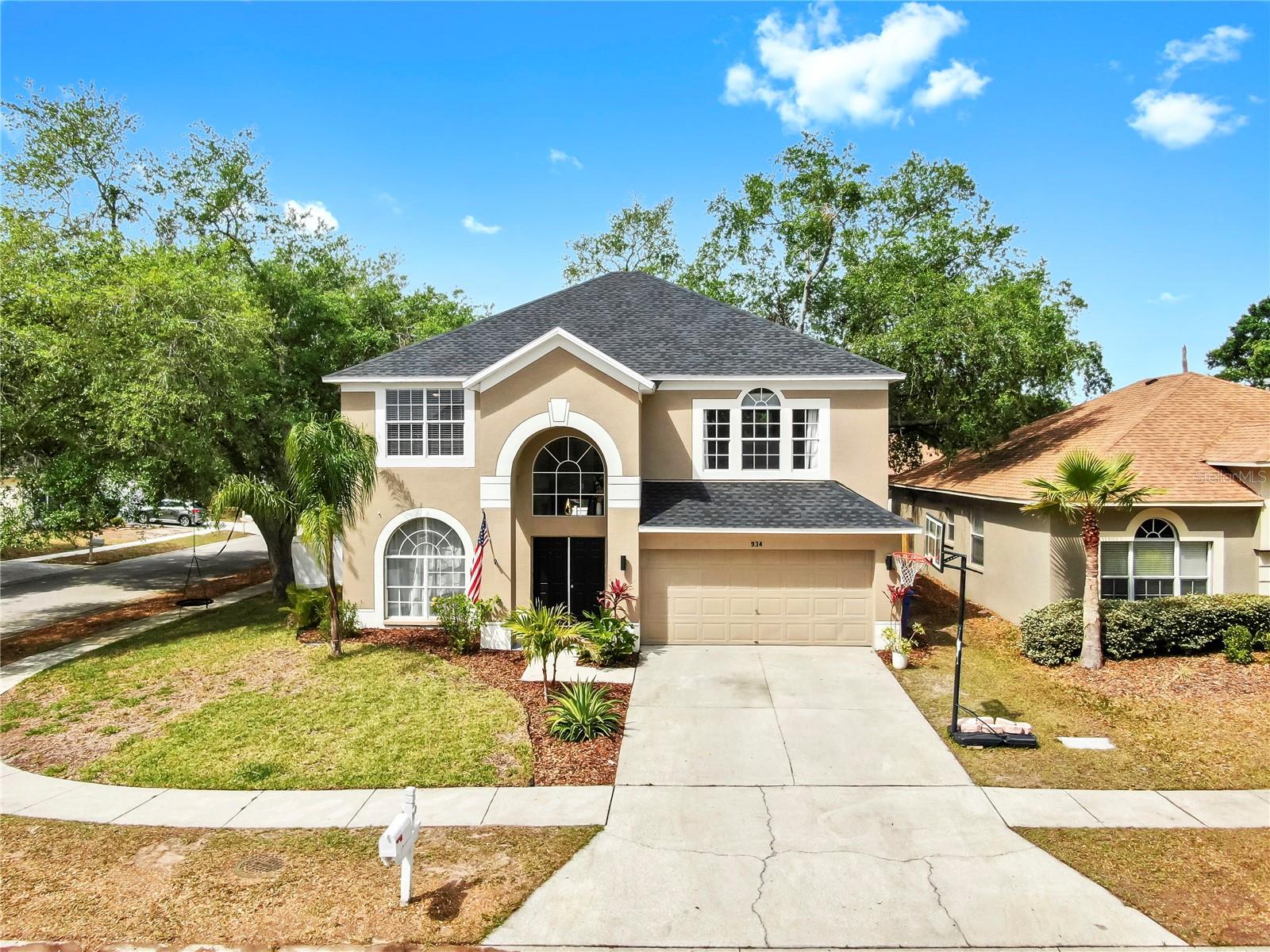 934 GRAND CANYON DRIVE