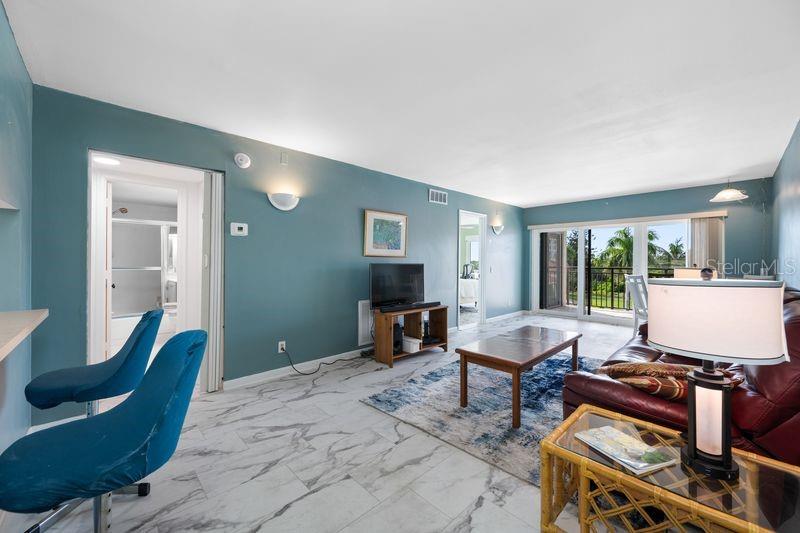 6372 PALMA DEL MAR BLVD S 319