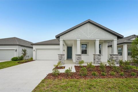 Photo of 5749 Haystack Dr, Saint Cloud, FL 34771 (MLS # TB8436713)