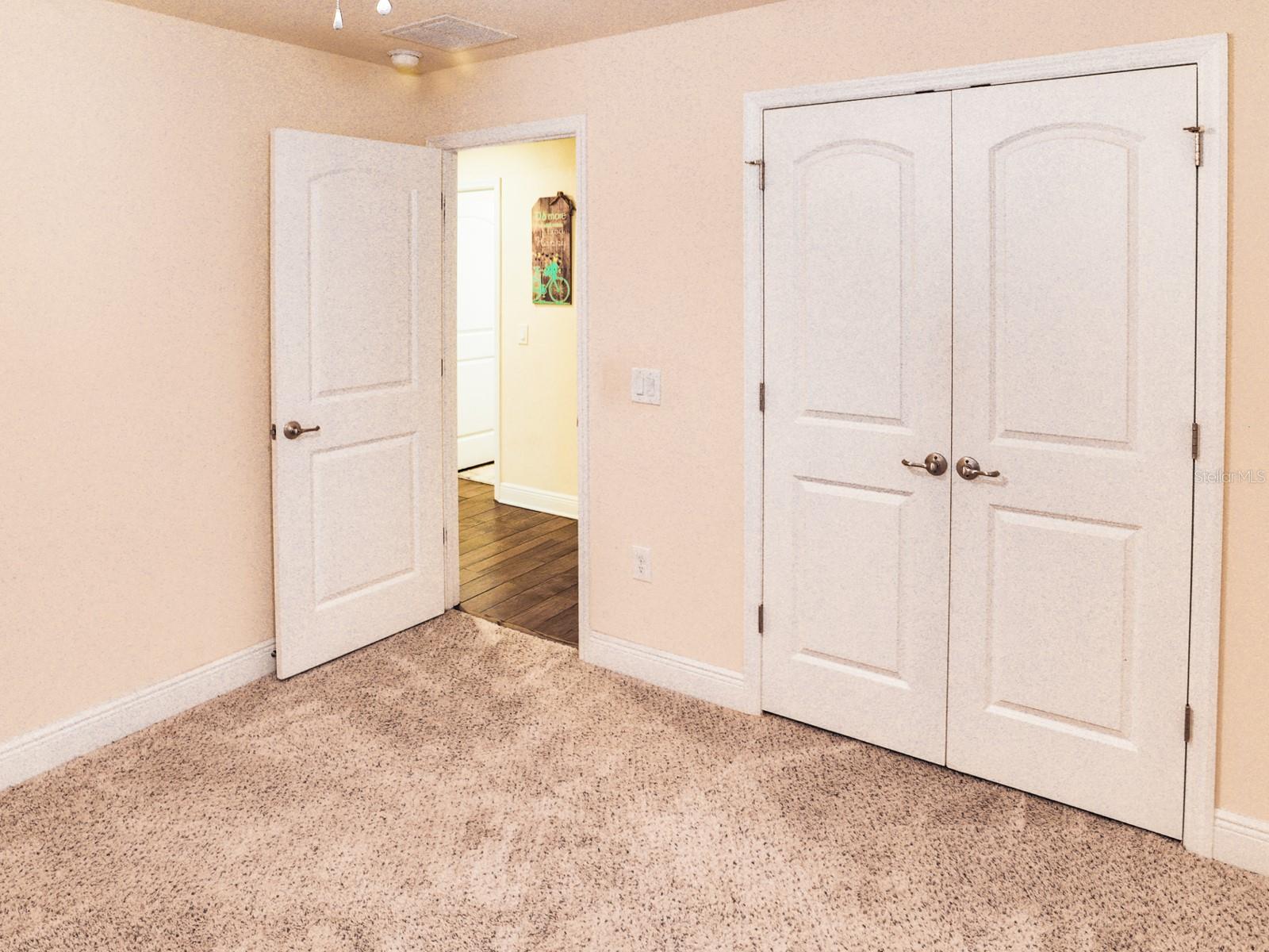 PINE CREEK ESTATES - Residential