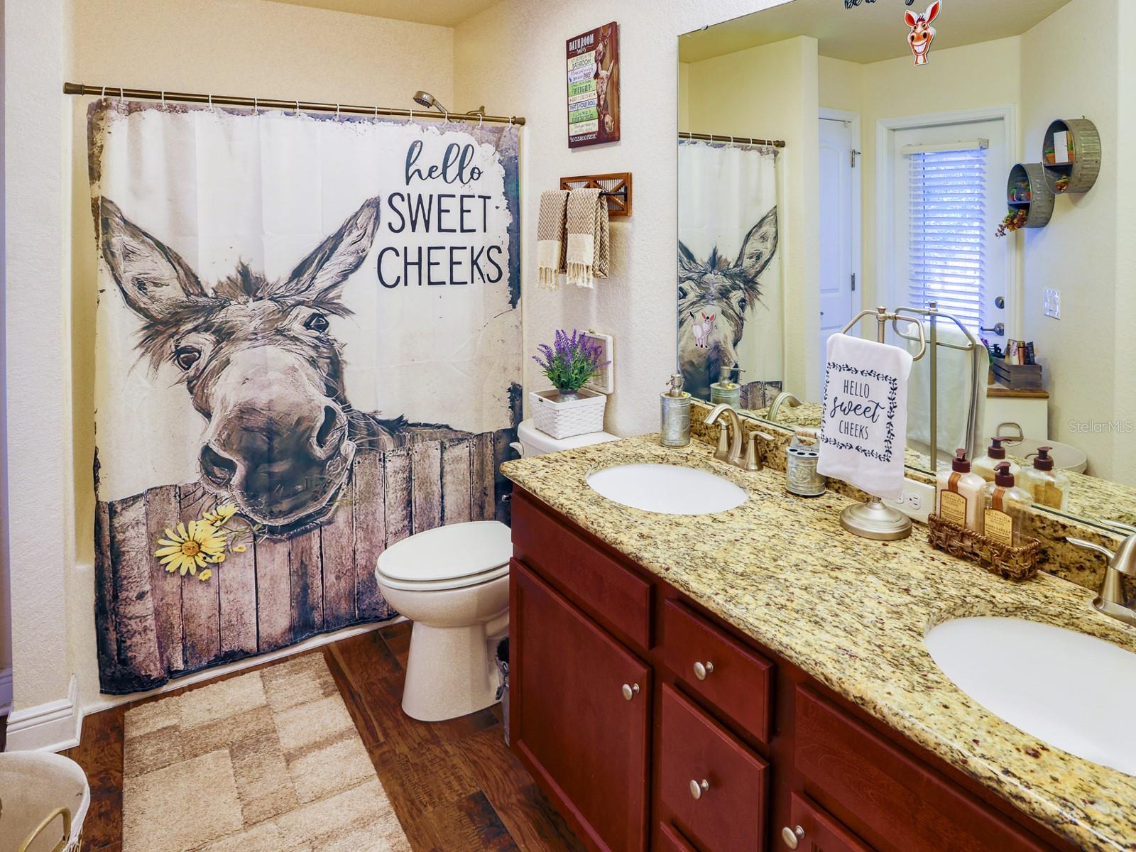 PINE CREEK ESTATES - Residential