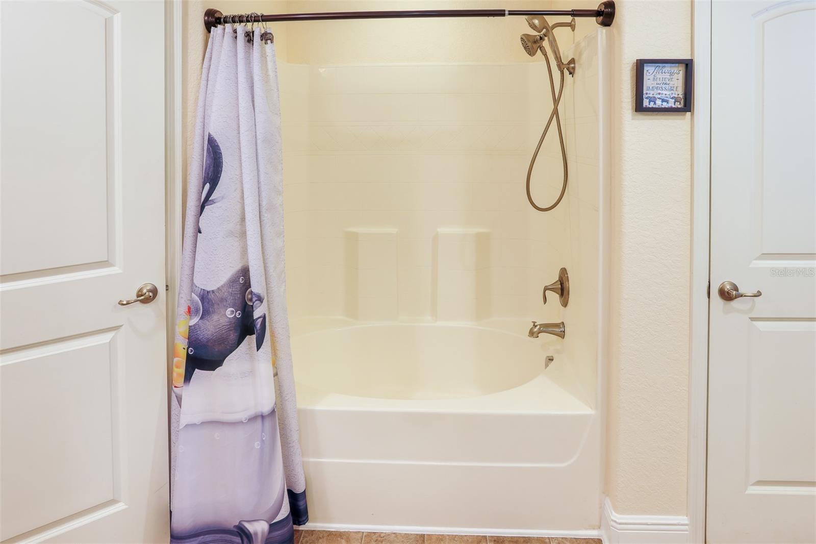 PINE CREEK ESTATES - Residential