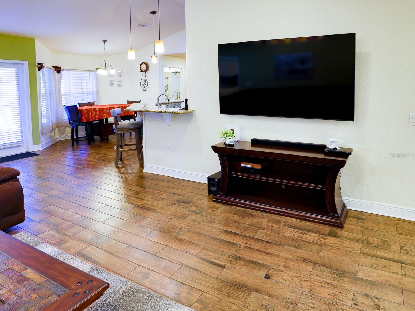 PINE CREEK ESTATES - Residential