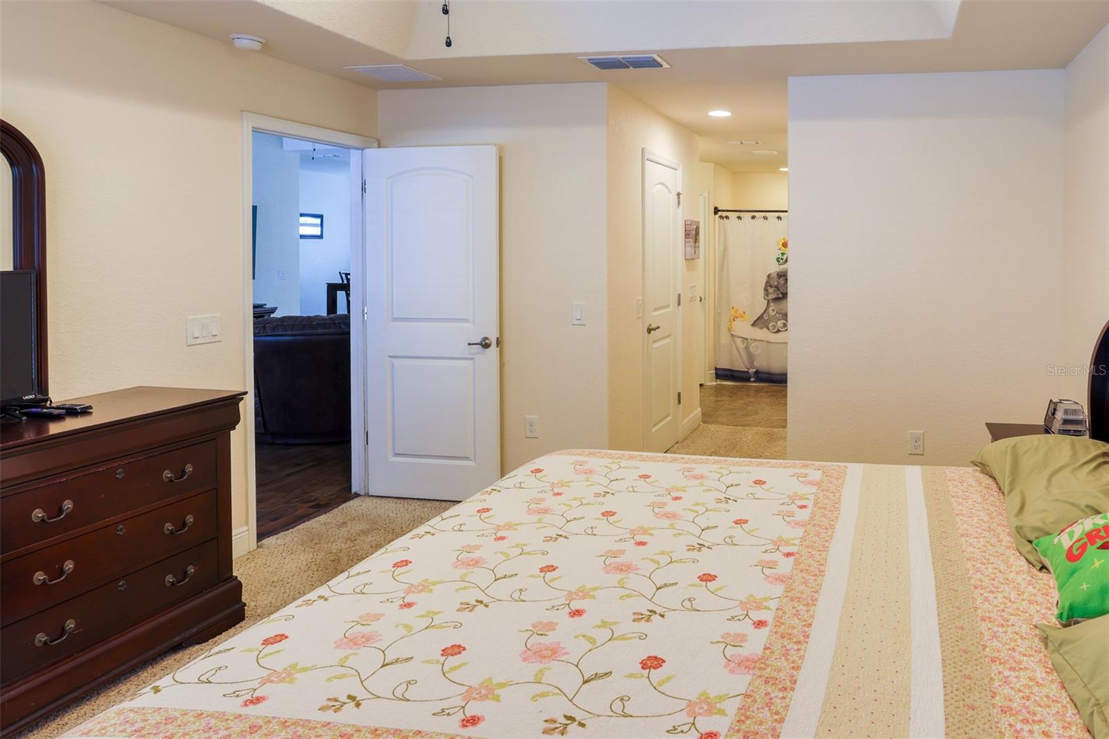 PINE CREEK ESTATES - Residential