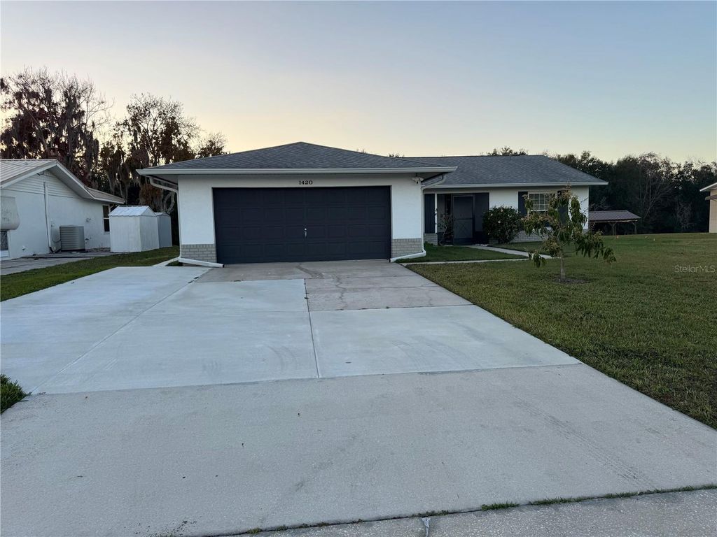 Photo of 1420 Flamingo Drive, Kissimmee, FL 34746 (MLS # O6373049)