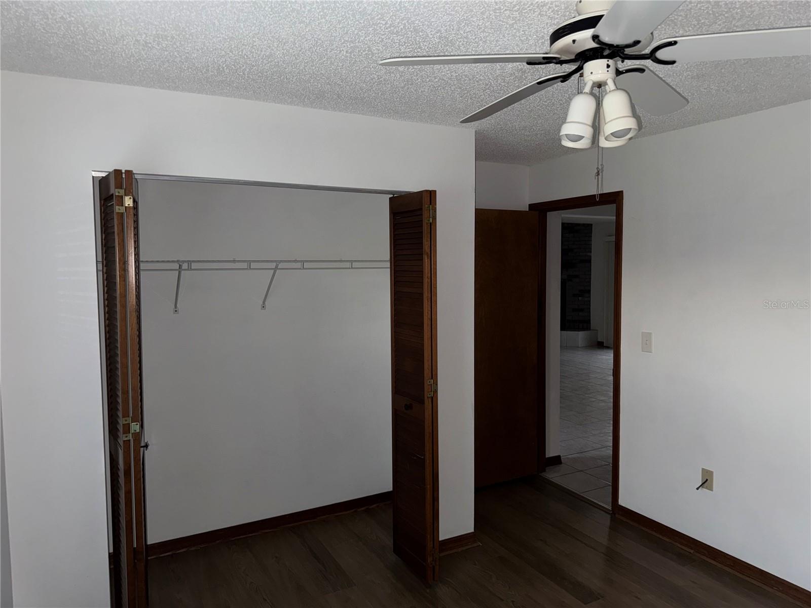 KISSIMMEE ISLES UNIT 1 REP - Residential Lease