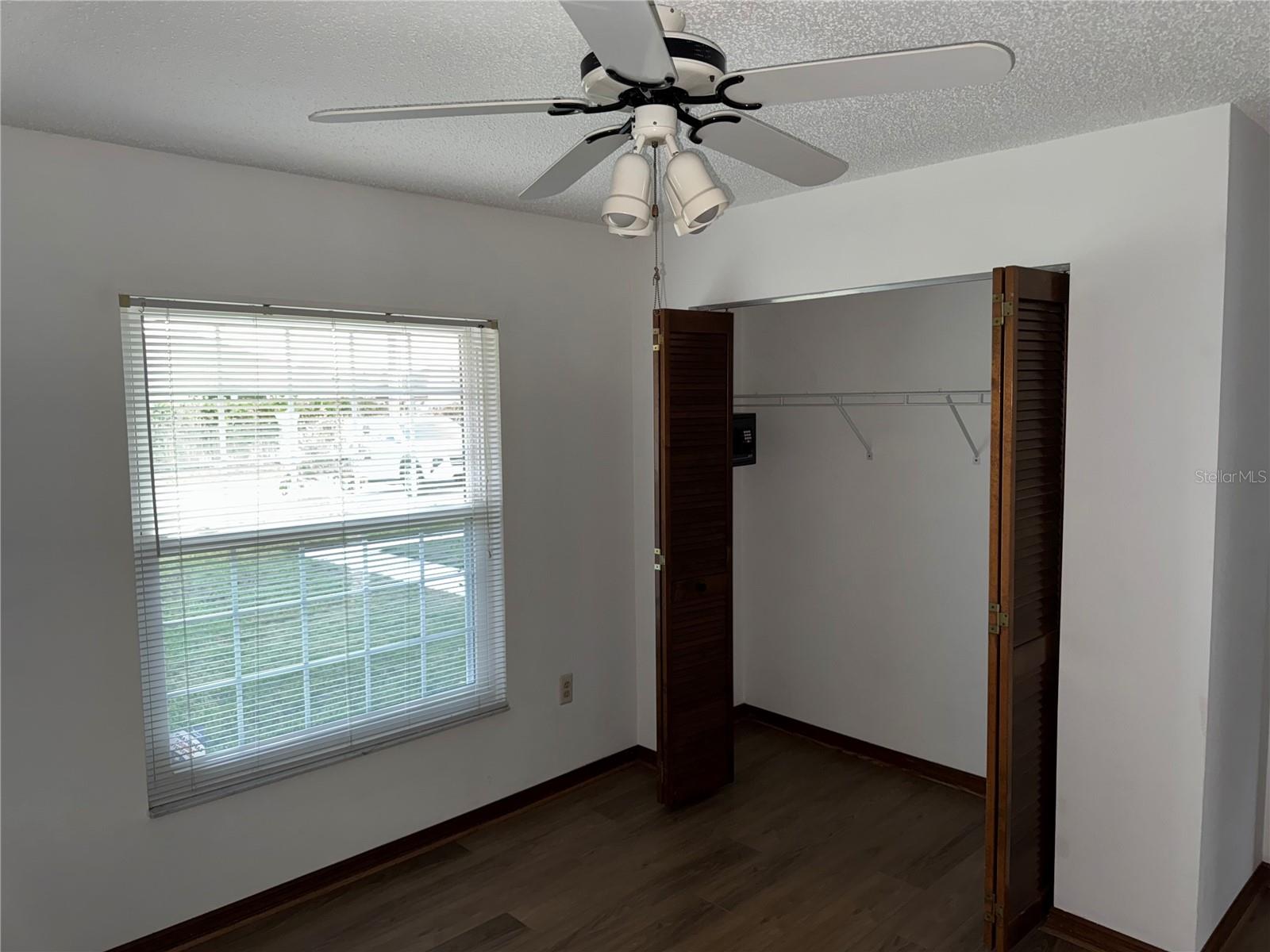 KISSIMMEE ISLES UNIT 1 REP - Residential Lease